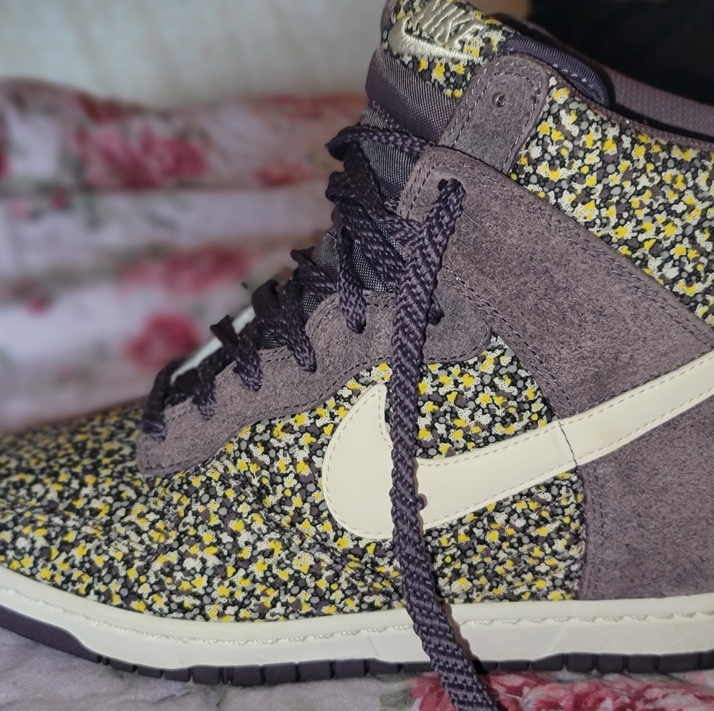 Nike wedge sneakers